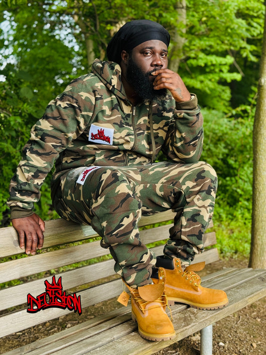 camouflage sweat pants and hoodie